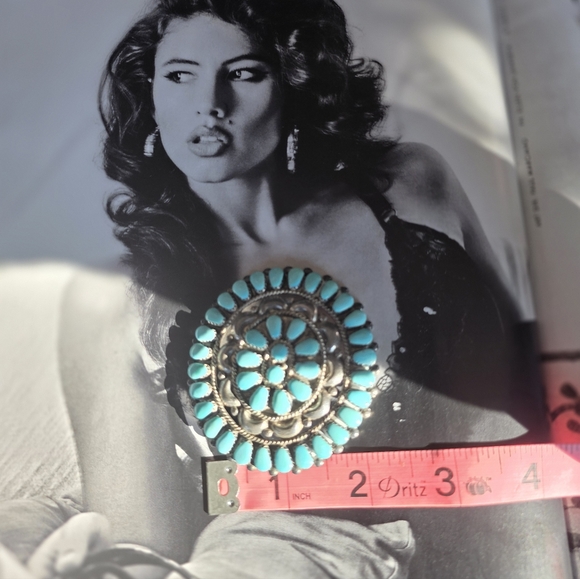Turquoise and Silver Circular Brooch NATIVE MADE - Picture 16 of 17